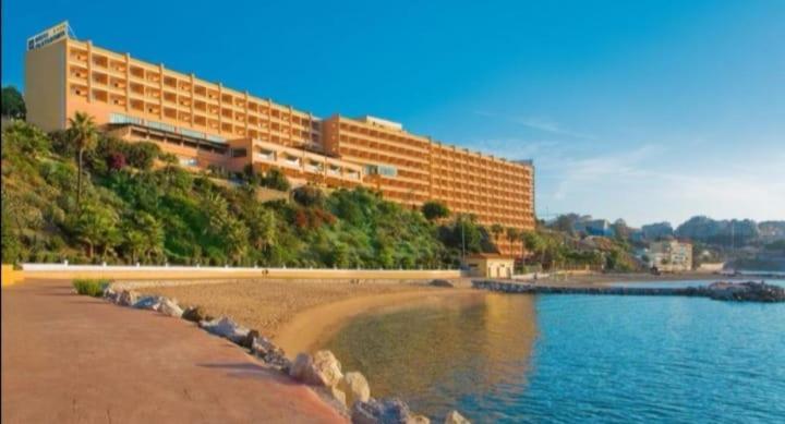 Espectacular Apartamento En Primera Linea De Playa Benalmádena Eksteriør bilde
